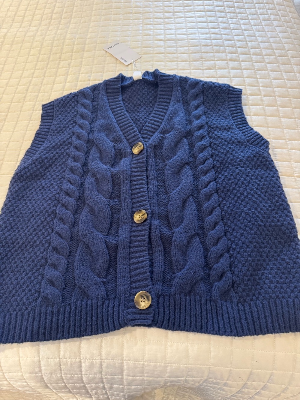 Cable-Knit Blue Women's  Sweater Vest NWT